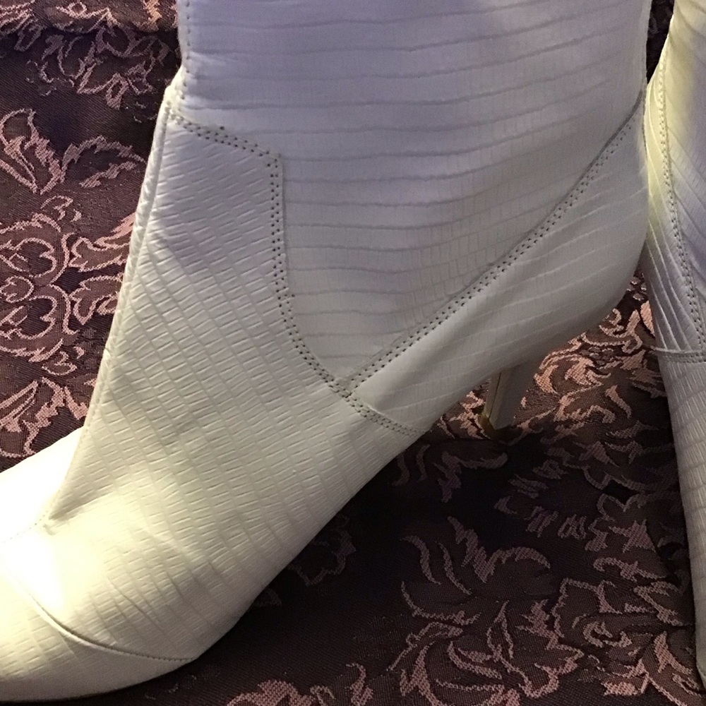 Free People White Leather Zip Boots Booties. Size 38 - Picture 11 of 16